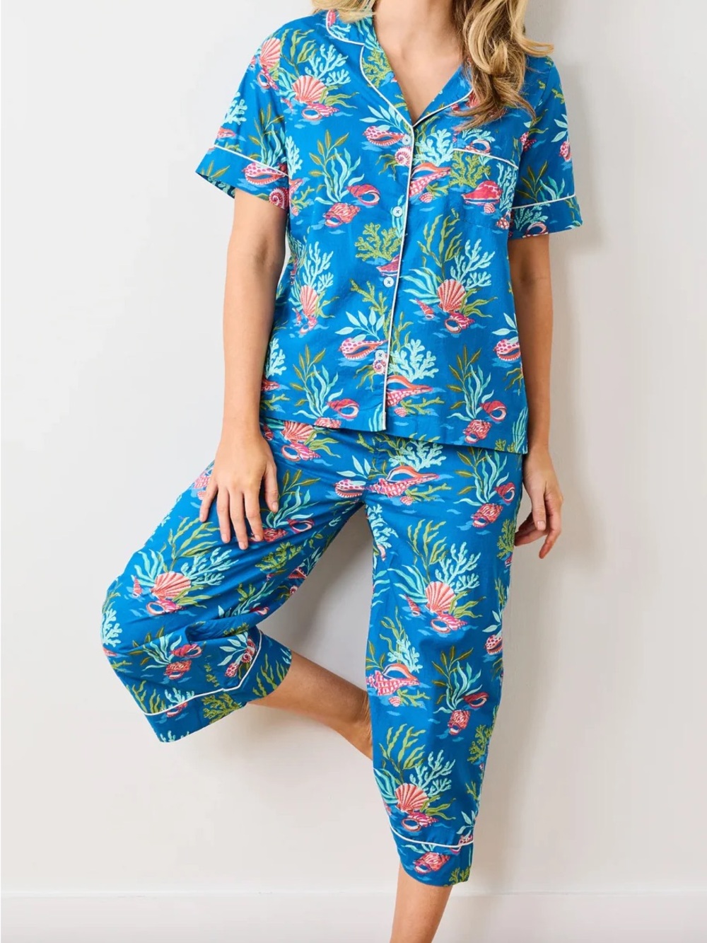Print Fresh Blue Coral and Conch Shell Pajama Top and Crop Pant Set Size M
